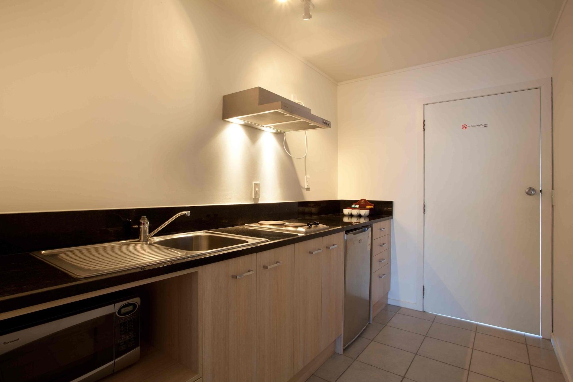Auckland Airport Kiwi Motel Exterior photo
