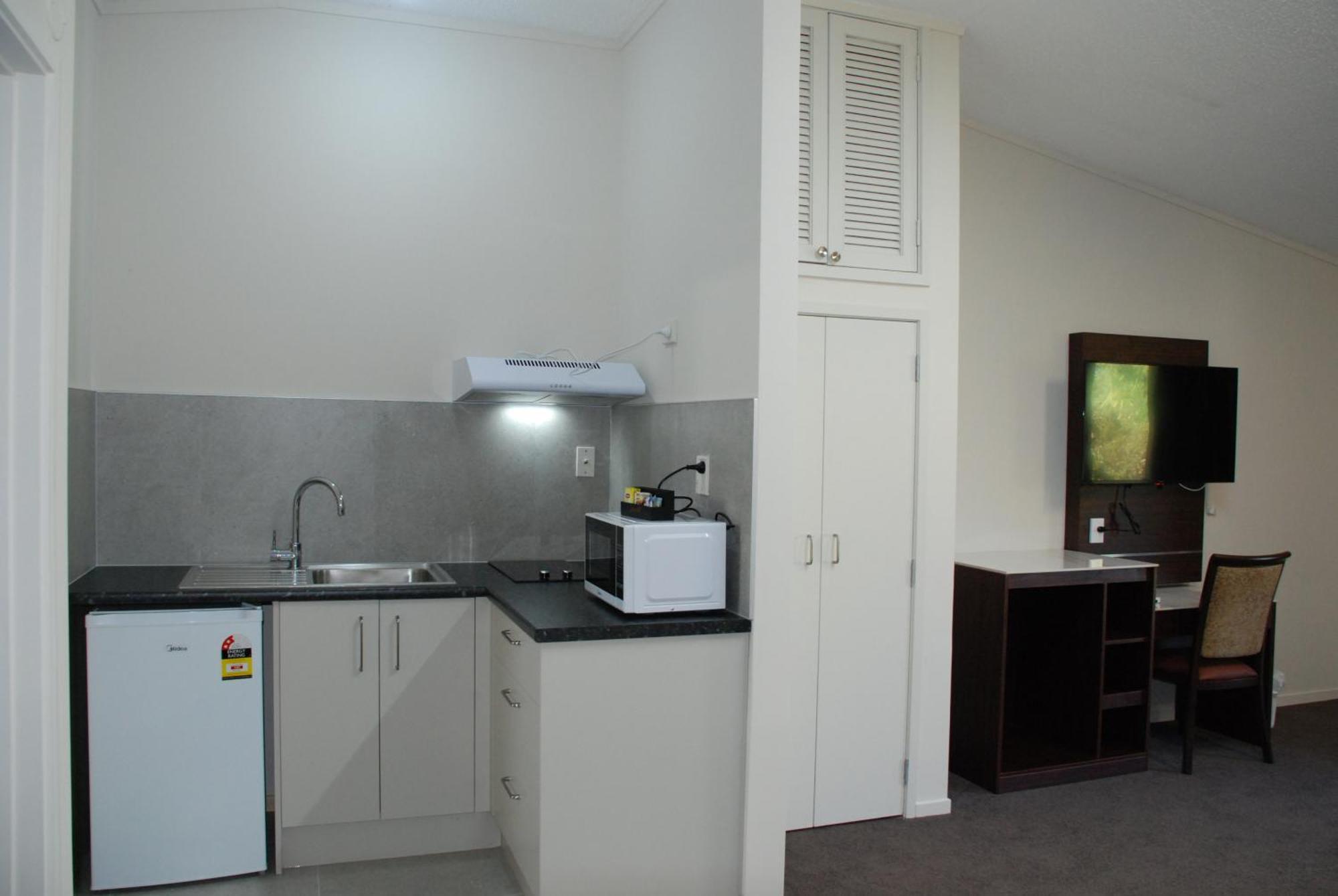 Auckland Airport Kiwi Motel Exterior photo